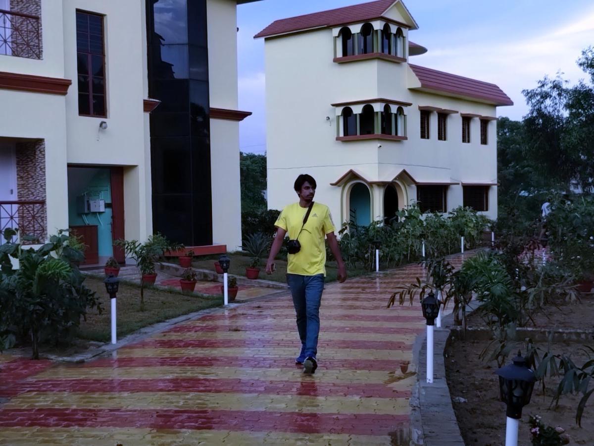Mayabon Resort Bolpur Shantiniketan Bagian luar foto